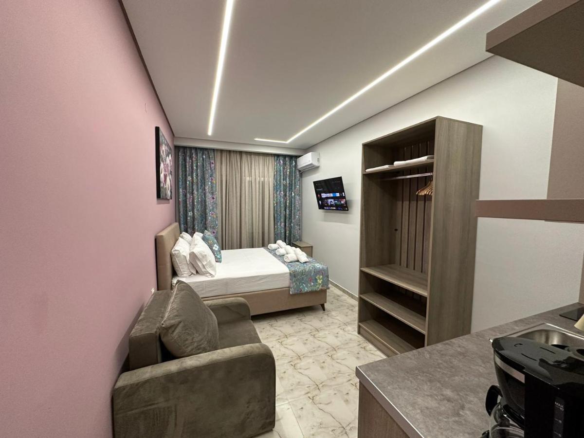 Studios Aigialos Peraia  Room photo